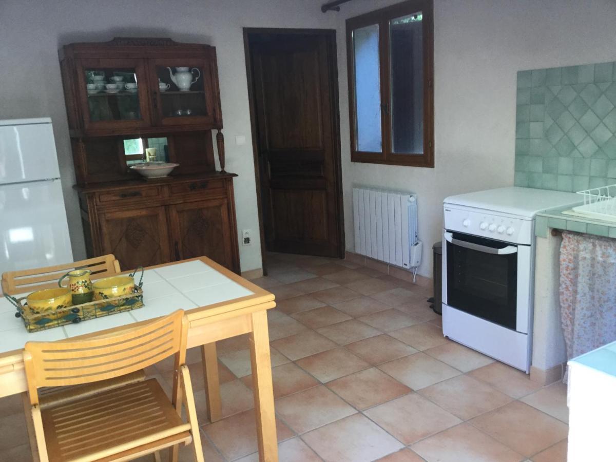 Appartement Dans Un Mas Provencal إستريس المظهر الخارجي الصورة