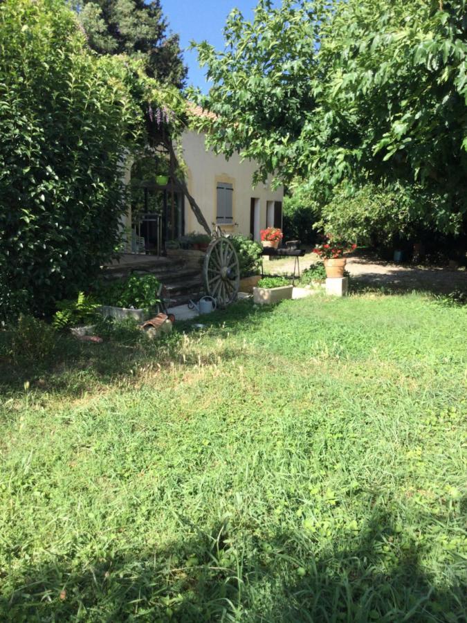 Appartement Dans Un Mas Provencal إستريس المظهر الخارجي الصورة